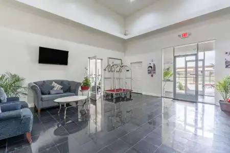 Studio 6 Dallas, TX - 8