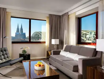 Hyatt Regency Cologne - 8