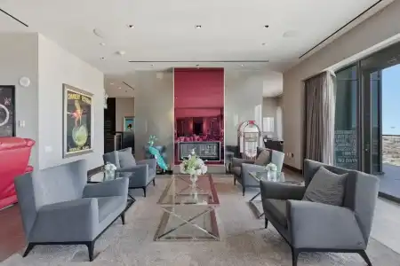 Beautiful Palms Place Suite - 133