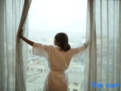 Holiday Inn Mumbai International Airport by IHG - 105