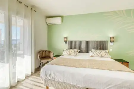 Anglade Hôtel - 44