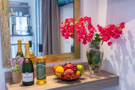 Serenity Luxe Suites - 28