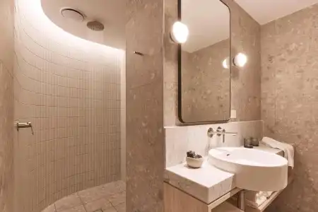 Rydges Melbourne - 9