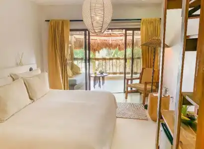 Dune Boutique located at the party zone - 30