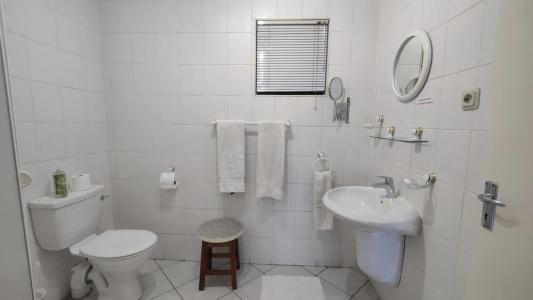 Maison Ambre Guesthouse - 72