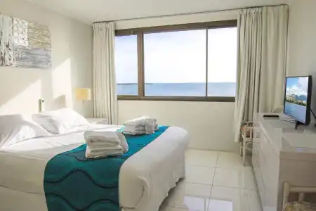 Cairns Aquarius - 76