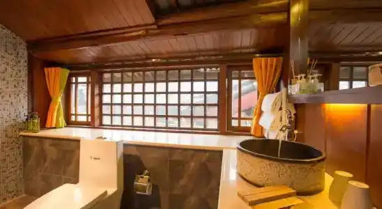 Zui Inn - 30