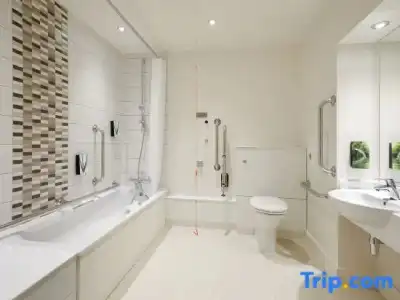 Premier Inn Nuernberg City Nordost - 25