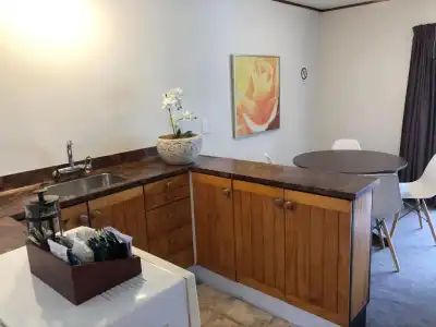 Half Moon Bay Motel - 102
