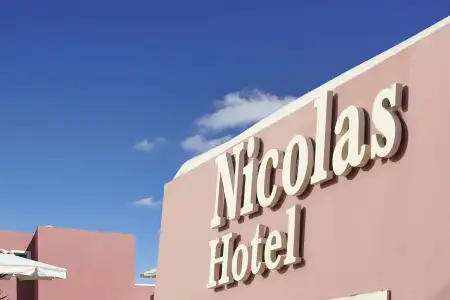 Nikolas - 1