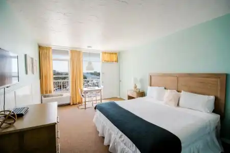 Sands Harbor Resort and Marina - 81