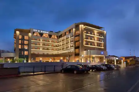 Tryp by Wyndham Izmit - 0