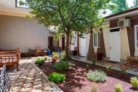 Gallery — Hostel - 15