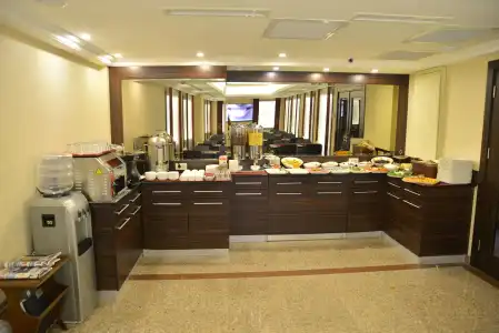 Golden Siyav - 19