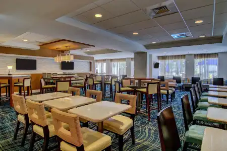 Springhill Suites By Marriott Boca Raton - 13