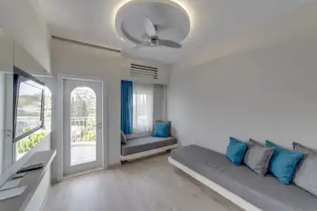 La Brezza Suite & - 44