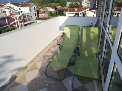 LaRos Apartments - 21