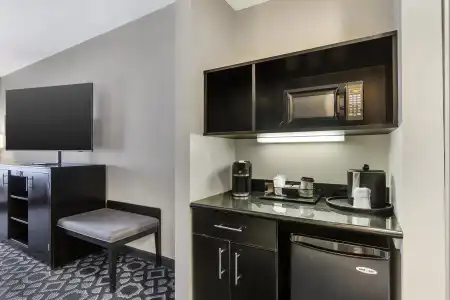 Best Western Plus Laredo Inn & Suites - 31