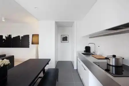 Burbury & Apartments - 46