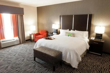 Hampton Inn & Suites Tulsa/Central - 44