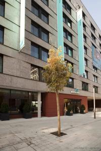 Motel One Stuttgart-Mitte - 5