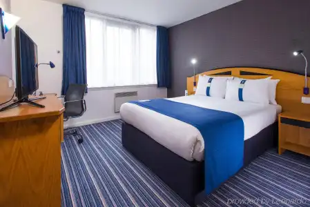 Holiday Inn Express Bristol City Centre by IHG - 1