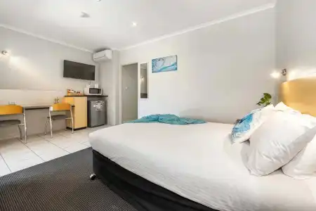 Alara Motor Inn - 40