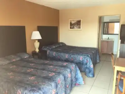 Cloud 9 Inn - 42