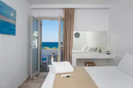 Kanale's Rooms and Suites - 107