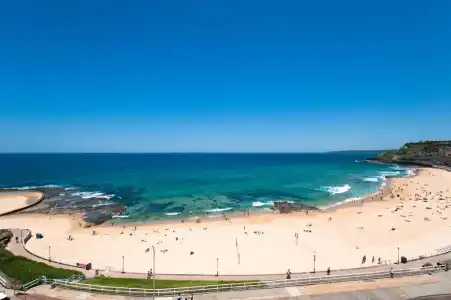 NOAH'S On The Beach - 101