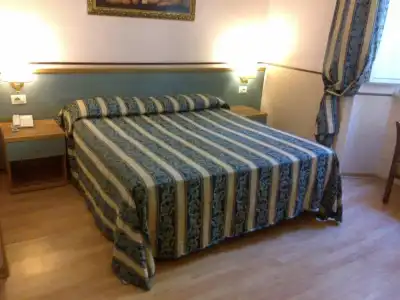 Lazzari - 30