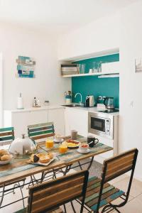 Santa Maria 24 Guest House - 156