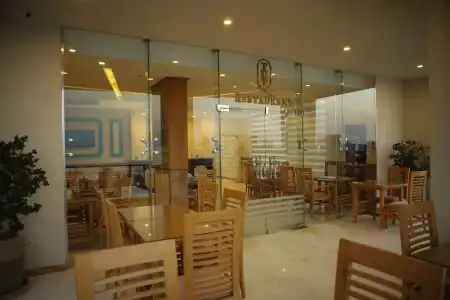 Tiba Rose Plaza - 37