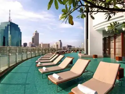 Millennium Hilton Bangkok - 23