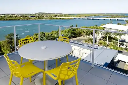 Riviera Mackay - 59