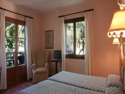 Bahía Aparthotel - 35