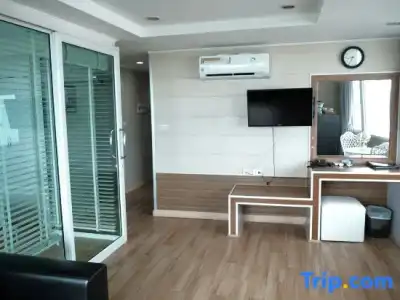 The Beach Front Resort Pattaya  - SHA Plus - 229