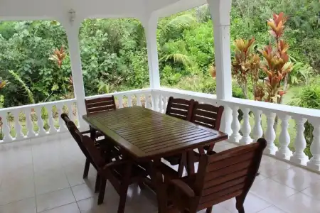 Le Chevalier Bay Guesthouse - 9