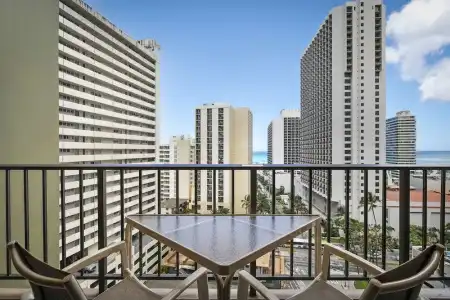 Aston Waikiki Sunset - 93