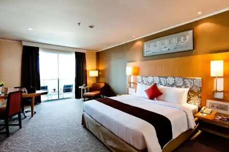 Royal Princess Larn Luang - 5