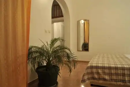 Huter Apartments - 4
