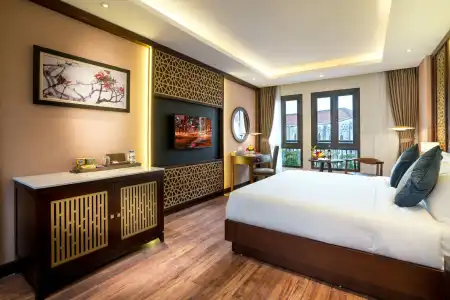 Conifer Grand - 6