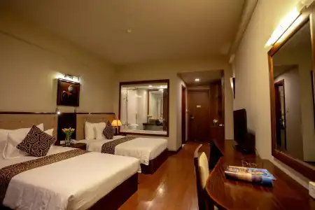 Asia Hue - 5