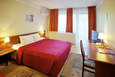 Gold Apartments - 3