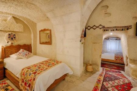 Tulip Cave Suites - 125
