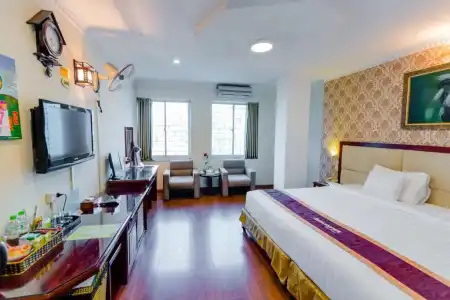 - 61 Luong Ngoc Quyen - 63
