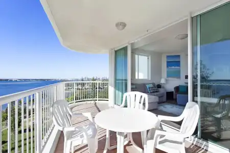 Crystal Bay on the Broadwater - 253