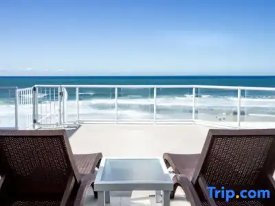Rolling Surf Resort - 103
