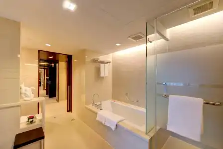Pathumwan Princess - 11