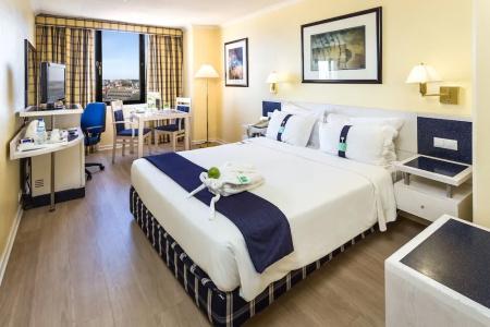Holiday Inn Lisbon by IHG - 88